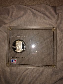 Vintage ken Griffey junior limited addition coin