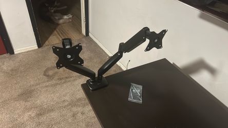 Dual Monitor Desk Mount Arm