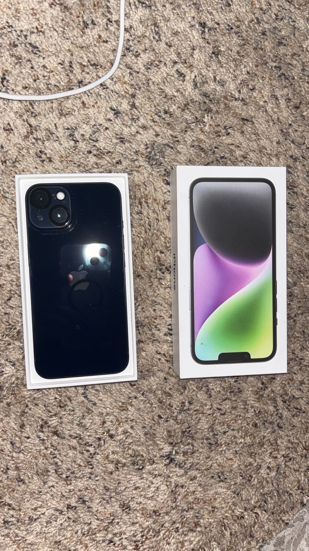 Unlocked iPhone 14 - LIKE NEW