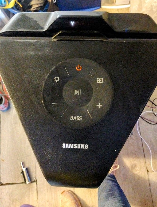 Samsung Tower Speaker 