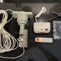 QFX Remote Control Motorized Rotating Pole with Amplifier for Your Own Antenna