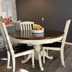 $250 Dining Table x 6 Chairs
