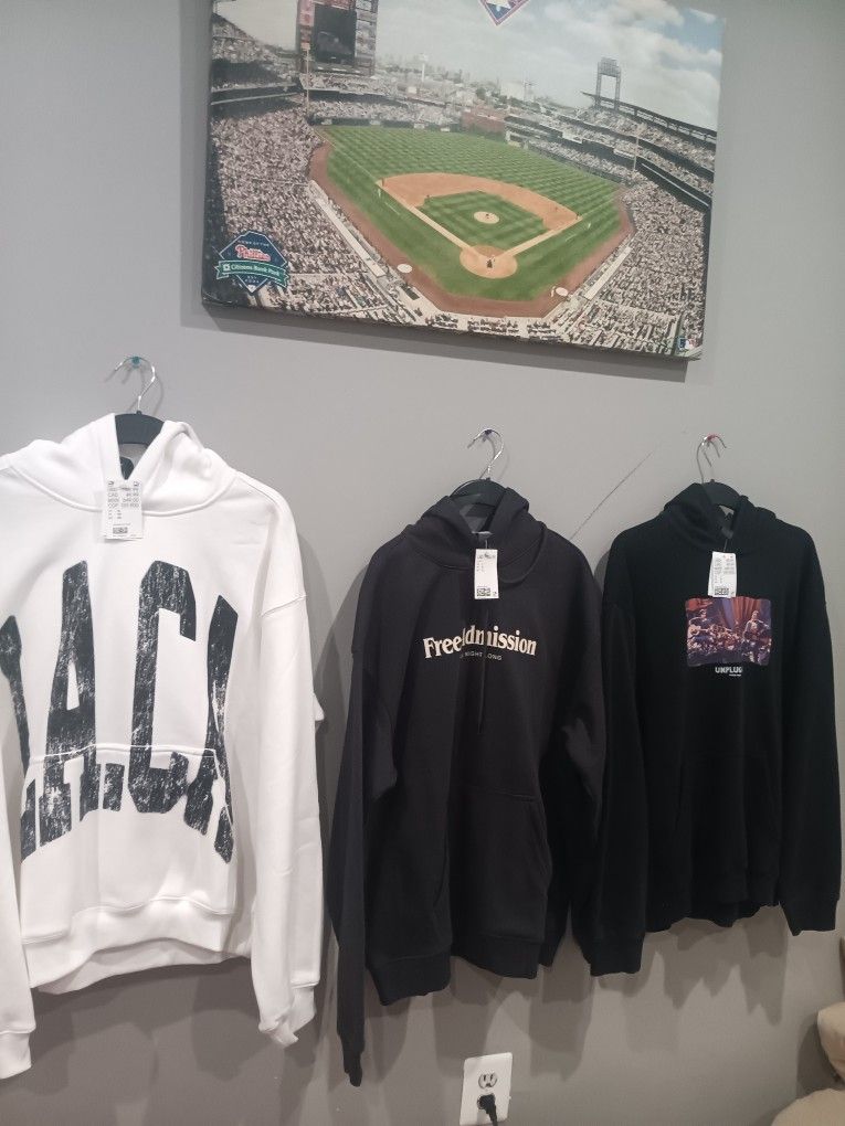 H&M Hoodies 