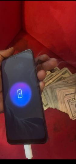 Used Samsung Galaxy S25 unlocked hmu free money same day