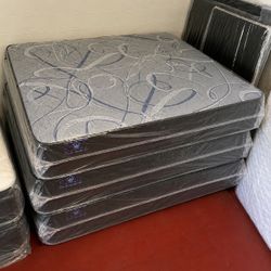Brand New King Size Mattress 12” Premium Comfort & Quality – Direct from Factory, Sealed in Plastic Ready for Same-Day Delivery!