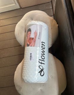 Flowen Cervical Pillow for Neck and Shoulder Pain Relief Memory Foam