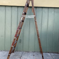 Large 7.5 Feet Tall Ladder Wooden Metal Sturdy Strong Painting Painter Stool Shelf 