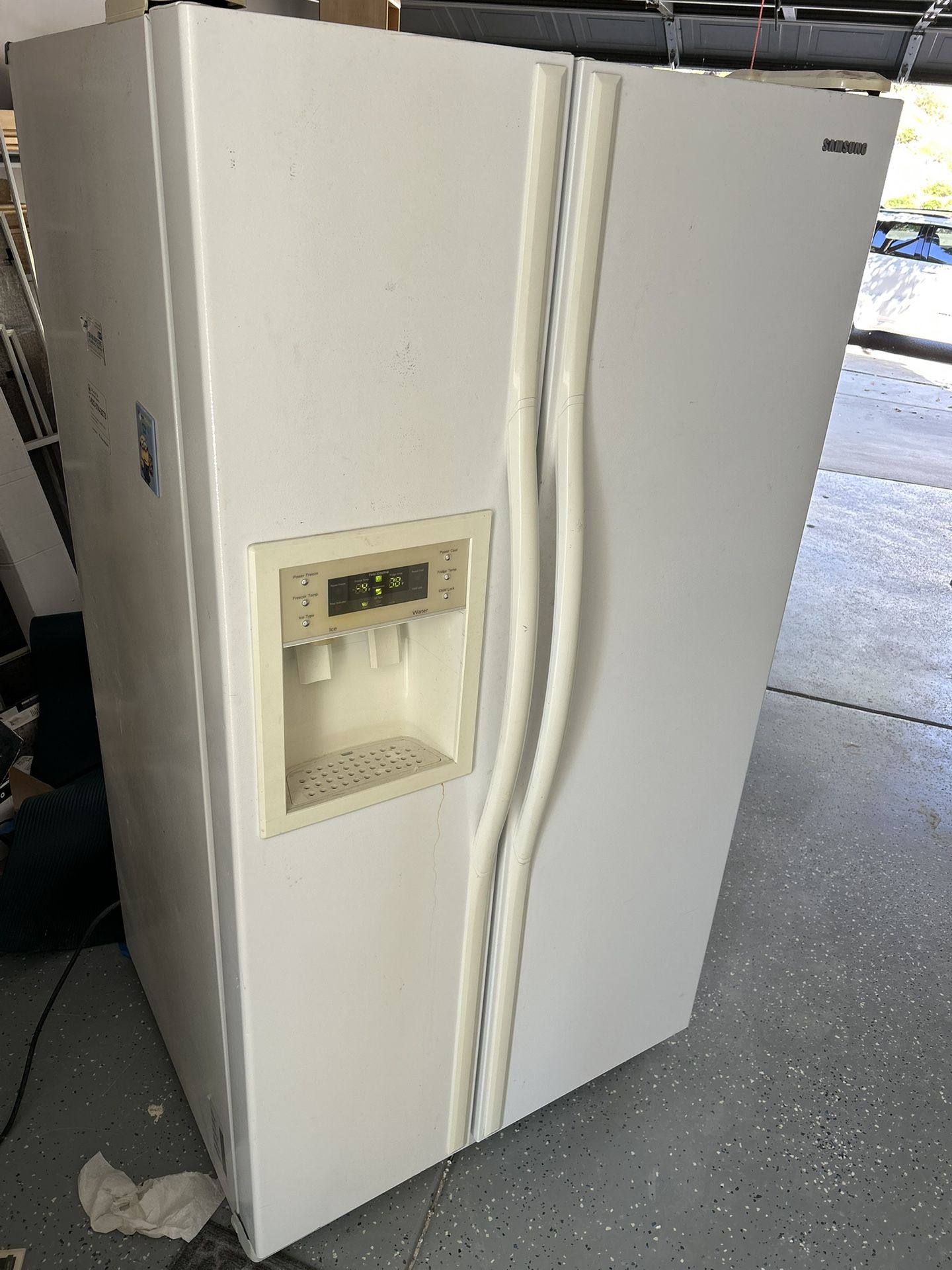 White Samsung Refrigerator