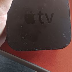 Apple Tv HD 4th Generation A1625 No Remote