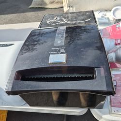 TORK PAPER TOWEL  W/SENSOR