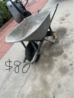 Excellent condition gorilla wheelbarrow