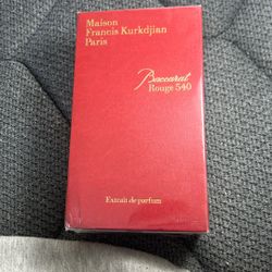 Baccarat Rouge 540 Extrait De Parfum