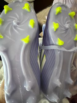 Little girls soccer shoes