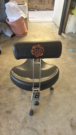 Drumer sit TAMA 1st chair sistem
