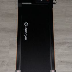 Tomogym Brand New Treadmills 