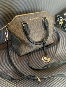Michael Kors crossbody