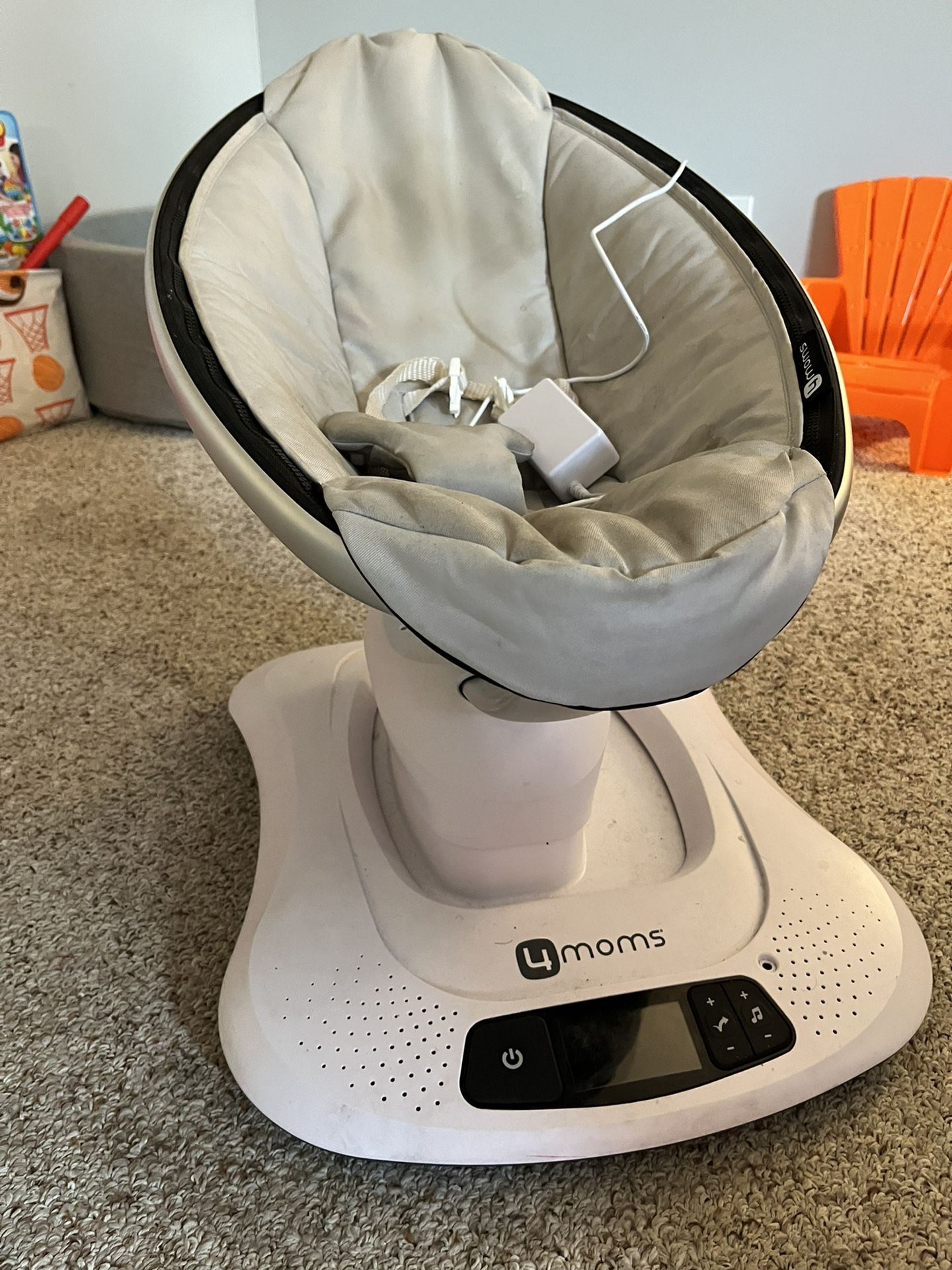4moms MamaRoo Swing