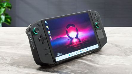 🎯 Lenovo Legion Go – Smooth, Sharp, and Super Portable!