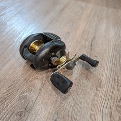 Abu Garcia Ambassadeur 1003LP Baitcasting Reel