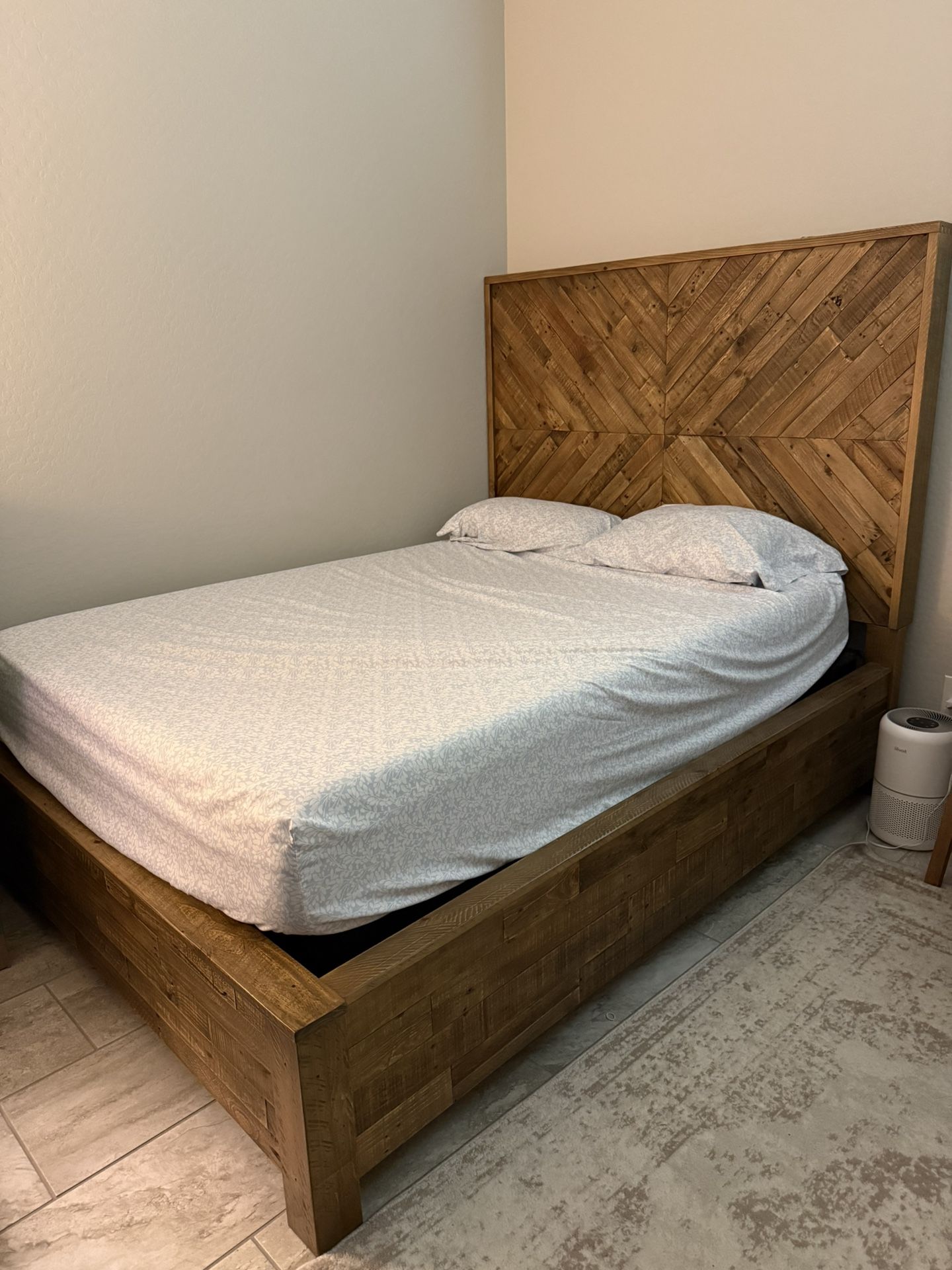 Bed Frame W/ Queen Bed | Ashley Furniture, Bear Mattress