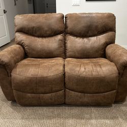 La-Z-Boy James Reclining Loveseat