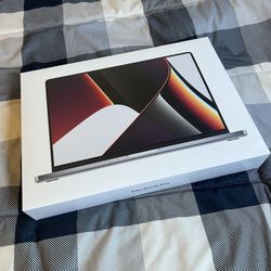 2021 Apple MacBook Pro (16-inch, Apple M1 Pro chip with 10‑core CPU and 16‑core GPU, 16GB RAM, 1TB SSD) - Space Gray