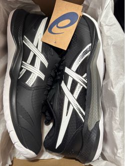 Asics Gel Tactic 13 size 9.5