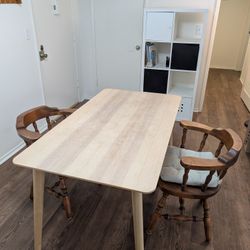 Dinning Table With 2 Chairs 