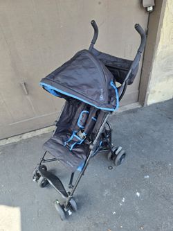 STROLLER. GOOD