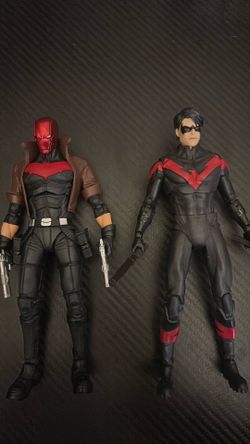 Red Hood and Nightwing Two Pack, Mcfarlene Toys action figures