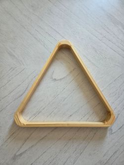 Tomedny Wood Pool Ball Rack, Billiard Ball Triangle Rack Pool Table Accessories