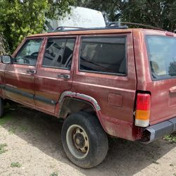 1999 Jeep Cherokee