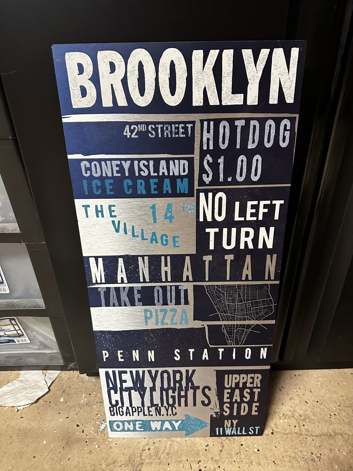 New York Brooklyn Metal Wall Plate