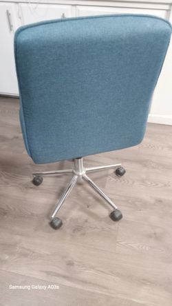 Desk chair