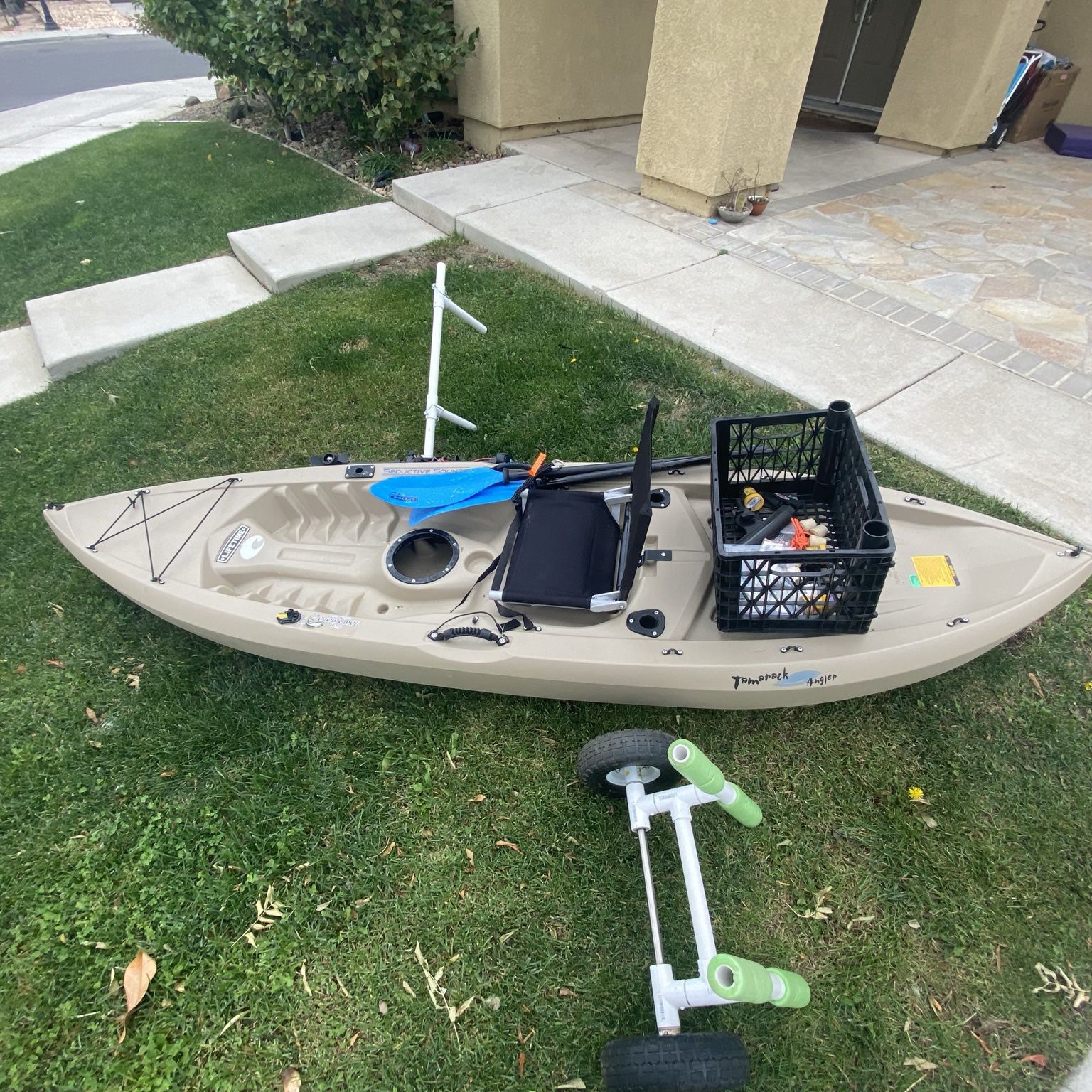 Lifetime Tamarack Angler Kayak With 20 LB Thrust Trolling Motor