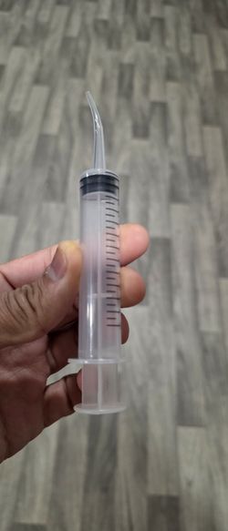 Pigeon, Bird and Parakeet baby feeding syringe / Pigeons / Pigeon / Birds