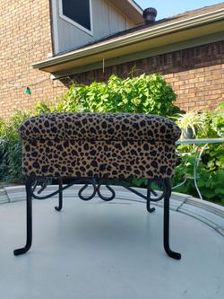 Cheetah foot stool