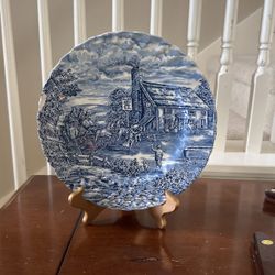 The Post House  Decorative Plate Set Of 2 