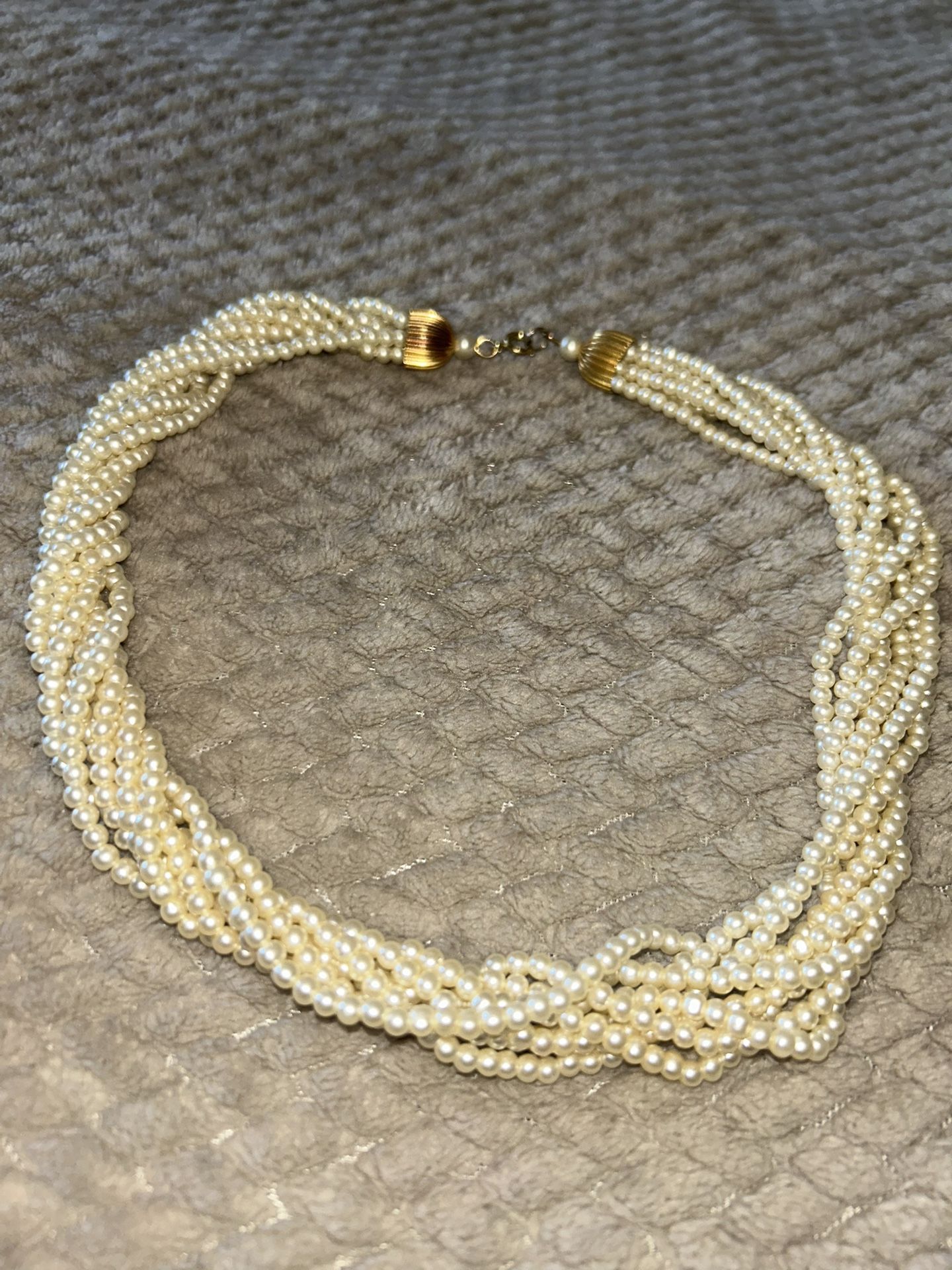 Vintage 8 Strand Twist White Pearl Necklace