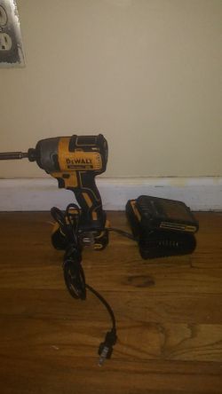 Impacto Dewalt brushless