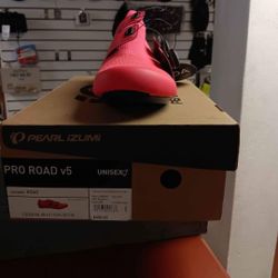 Pro V5 Pearl Izumi ROAD Shoes