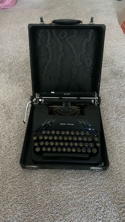SMITH CORONA SILENT TYPEWRITER