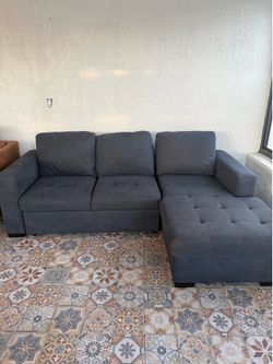 Chaise lounge couch