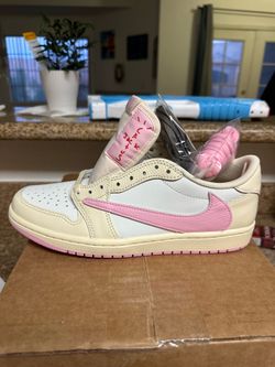 Travis Scott shy pink-muslin