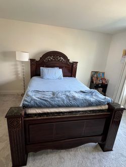 Bedroom set
