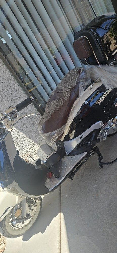 BMS 150cc Heritage Moped