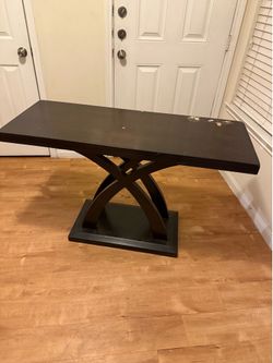 Entryway table