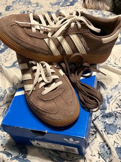 Adidas Women’s Sneakers