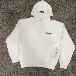Essential hoodie
