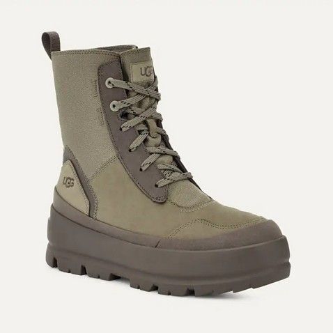 UGG The Ugg Lug Boots Womens 5.5
